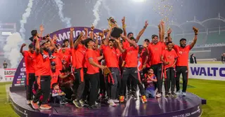 ৬ বছর পর বিপিএল ট্রফি ফিরলো ‘পদ্মার পাড়ে’